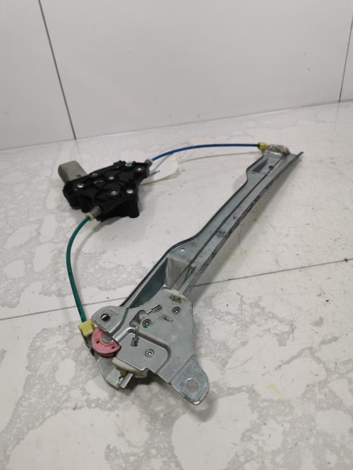 Leve vitre electrique avant...