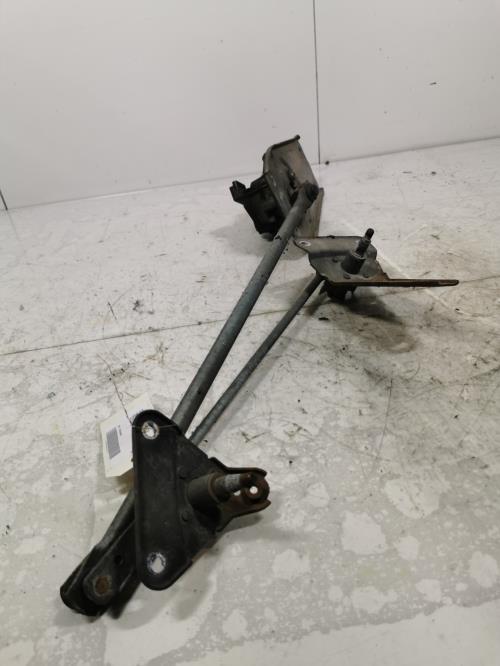 Moteur essuie glace avant -...