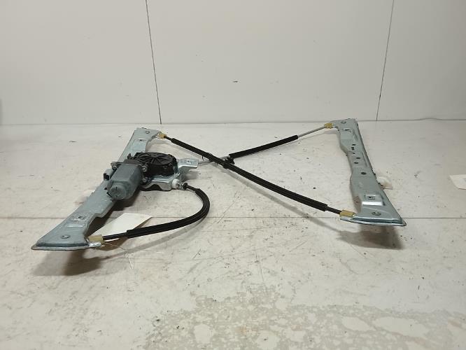 Leve vitre electrique avant...