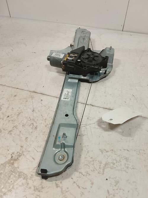 Leve vitre electrique avant...