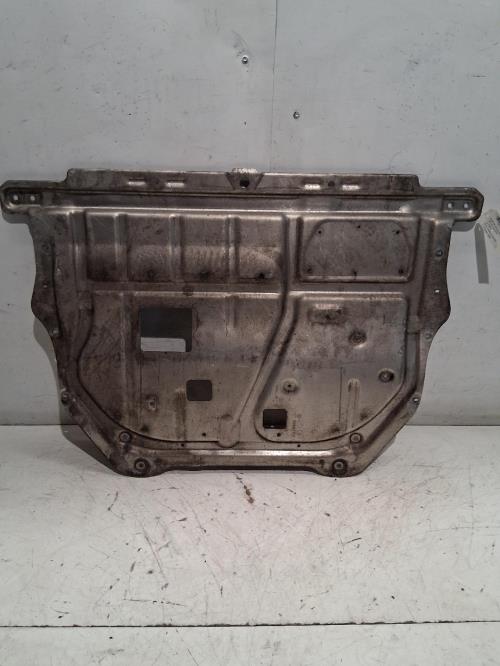 Cache sous moteur -...