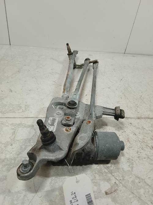 Moteur essuie glace avant -...