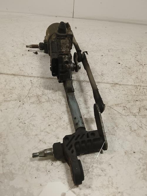 Moteur essuie glace avant -...
