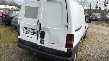 Foto pieza de coche