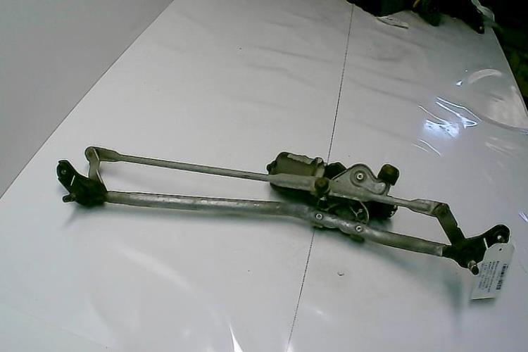 Moteur essuie glace avant -...