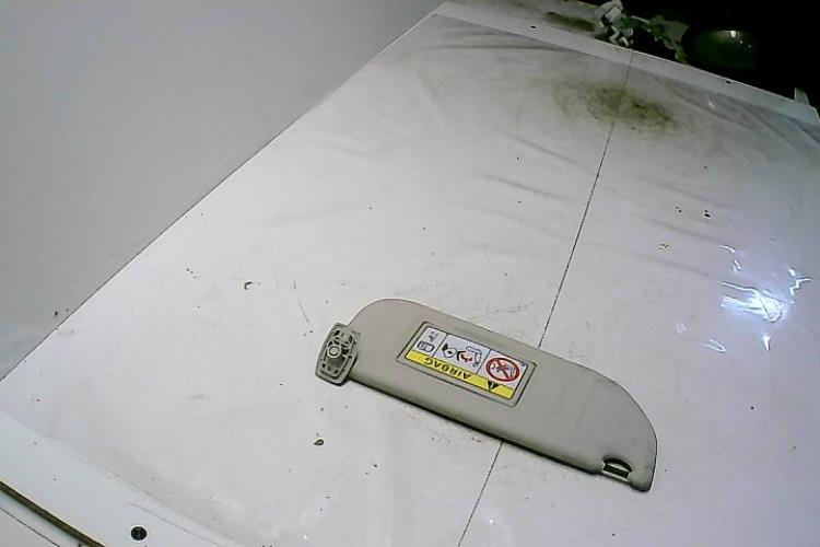Pare soleil gauche - TOYOTA...