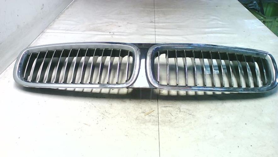 Calandre - BMW SERIE 7 E65...