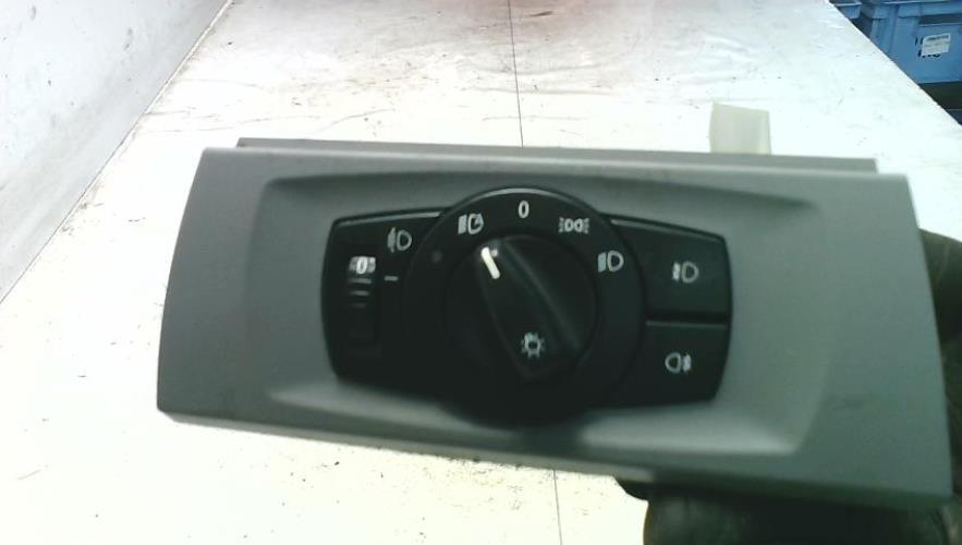 Commande de phare - BMW...