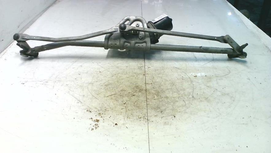 Moteur essuie glace avant -...