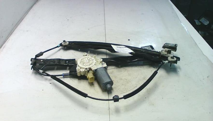 Leve vitre electrique avant...