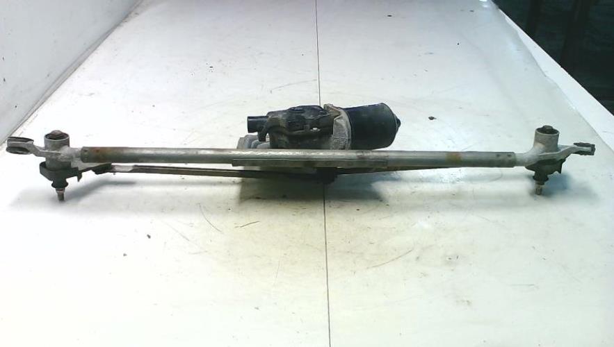 Moteur essuie glace avant -...