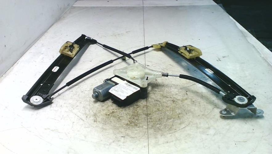 Leve vitre electrique avant...