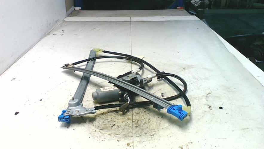 Leve vitre electrique avant...