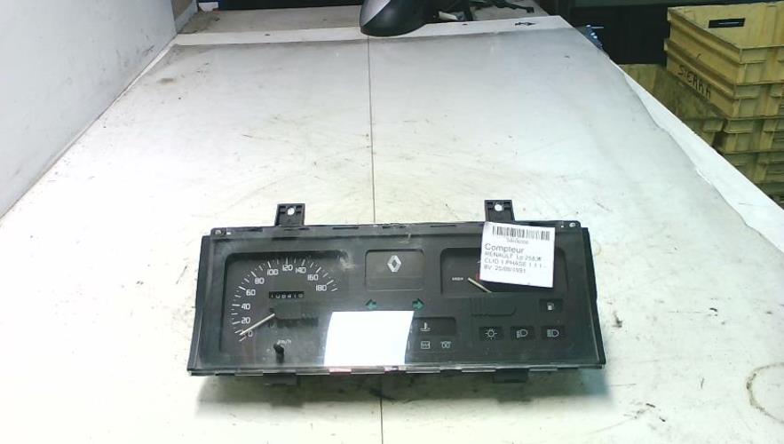Compteur - RENAULT CLIO 1...