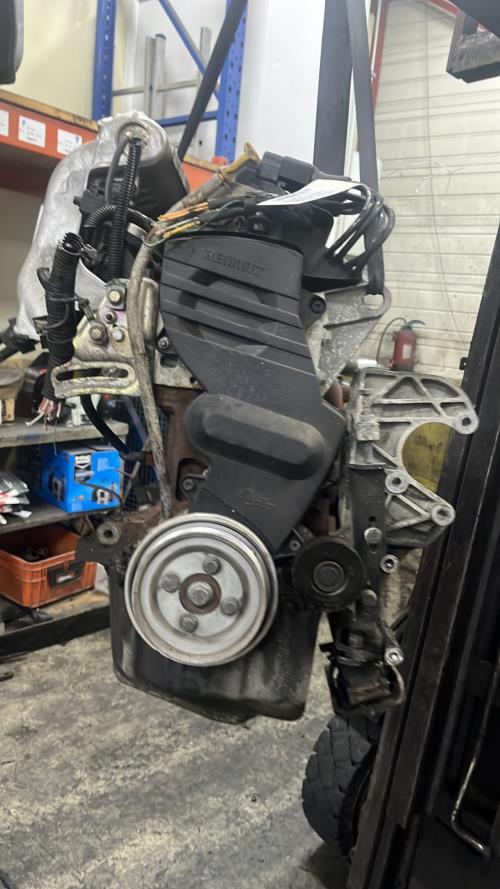 Moteur - RENAULT MEGANE 1...