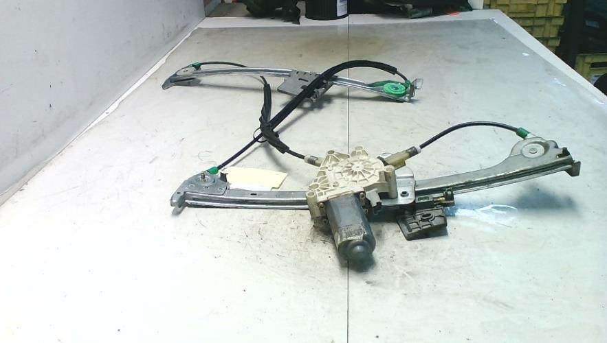 Leve vitre electrique avant...