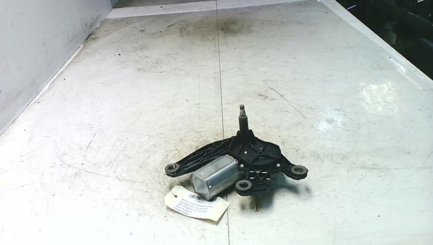 Moteur essuie glace arriere...