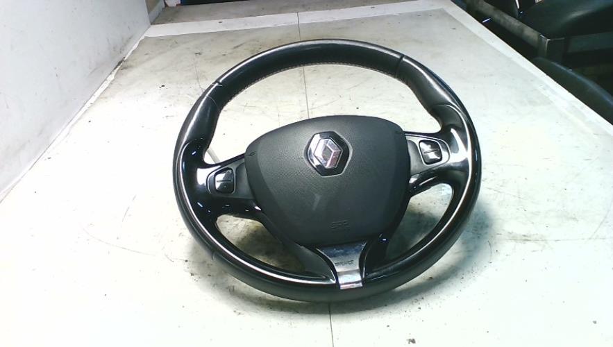 Volant - RENAULT CLIO 4...