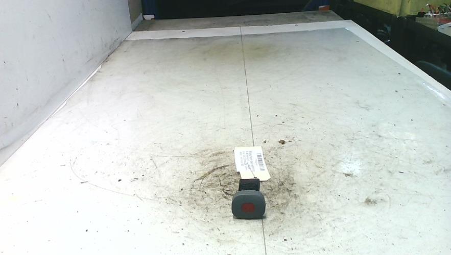 Bouton de warning - RENAULT...