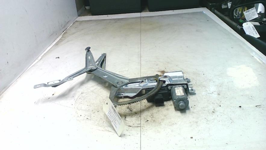 Leve vitre electrique avant...