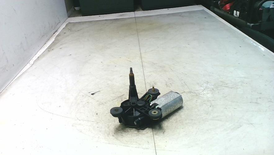 Moteur essuie glace arriere...