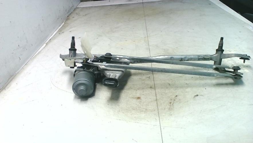 Moteur essuie glace avant -...