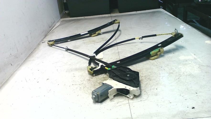 Leve vitre electrique avant...