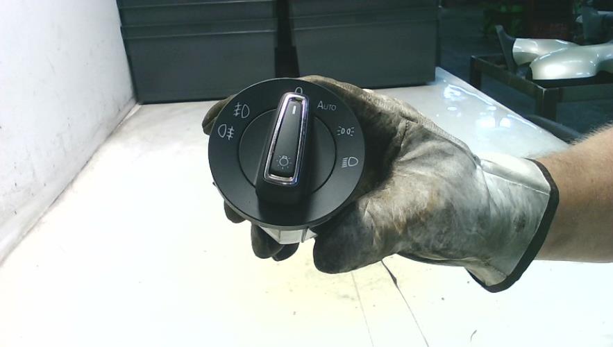 Commande de phare - SEAT...