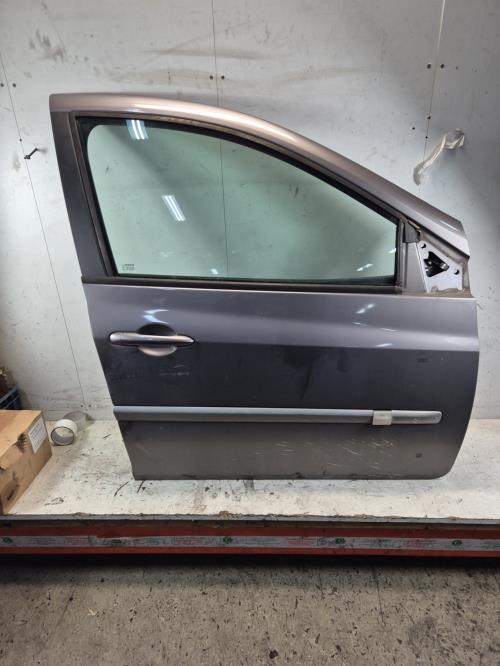 Porte avant droit - RENAULT...