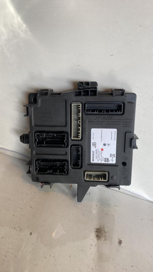 Boitier UPC - RENAULT CLIO...