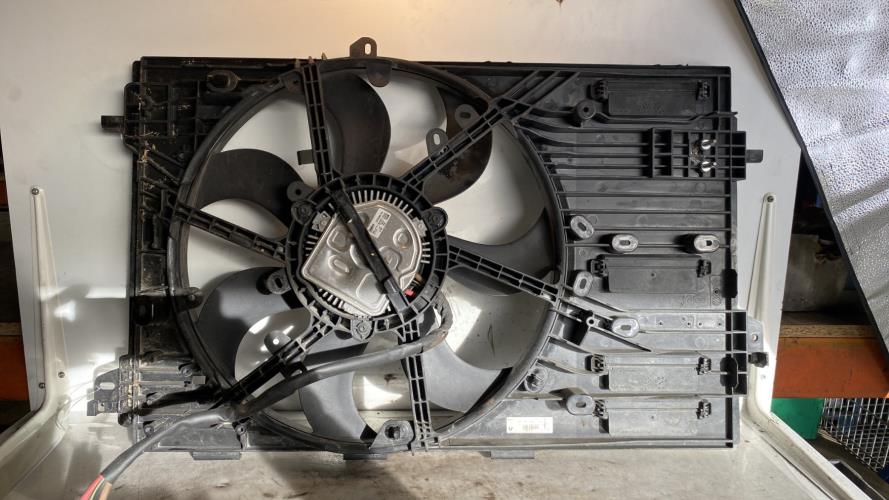Moto ventilateur radiateur...