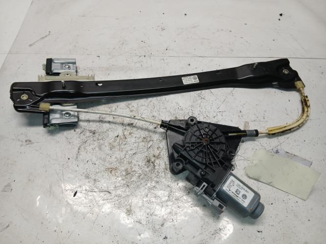 Leve vitre electrique avant...