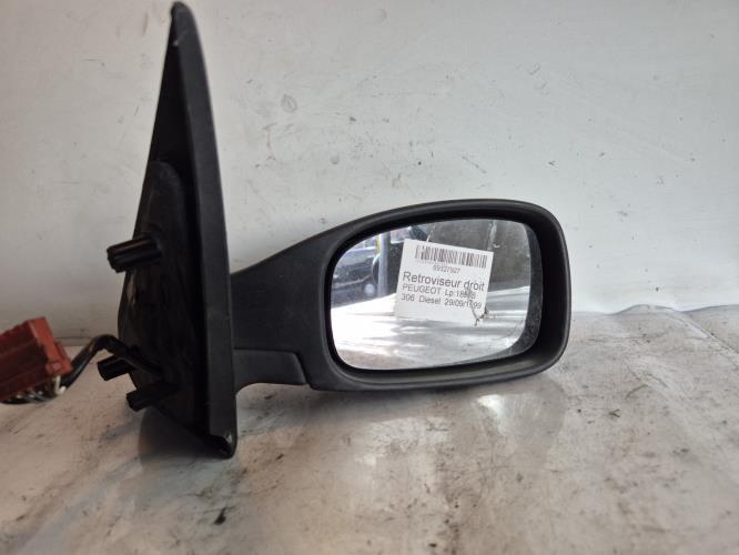 Retroviseur droit - PEUGEOT 