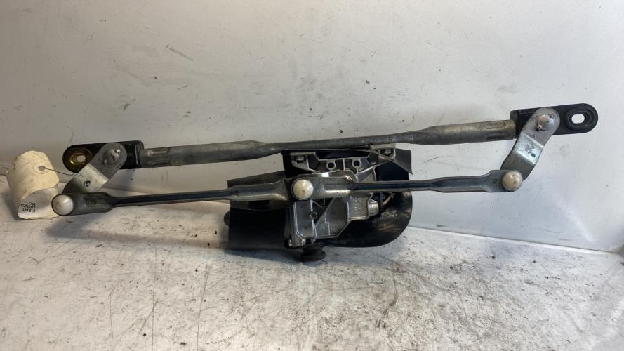 Moteur essuie glace avant -...