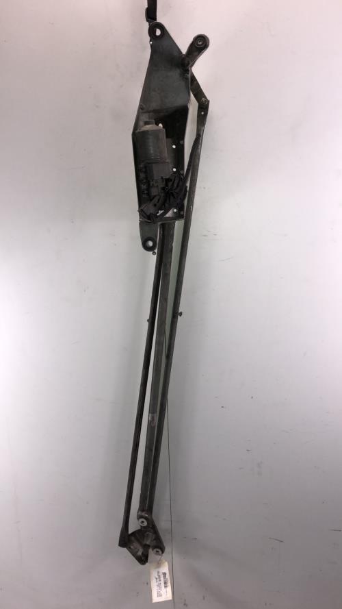 Moteur essuie glace avant -...