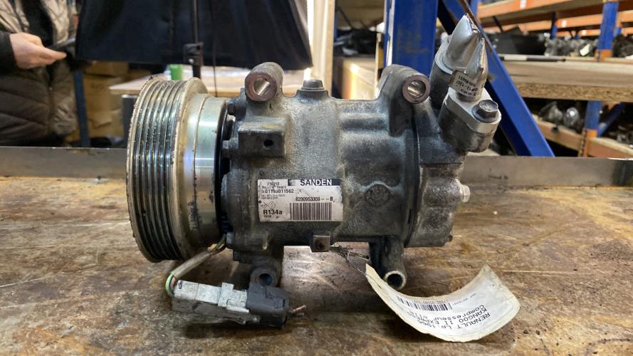 Compresseur clim - RENAULT...