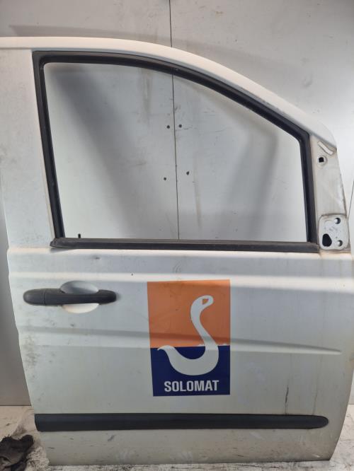 Porte avant droit -...