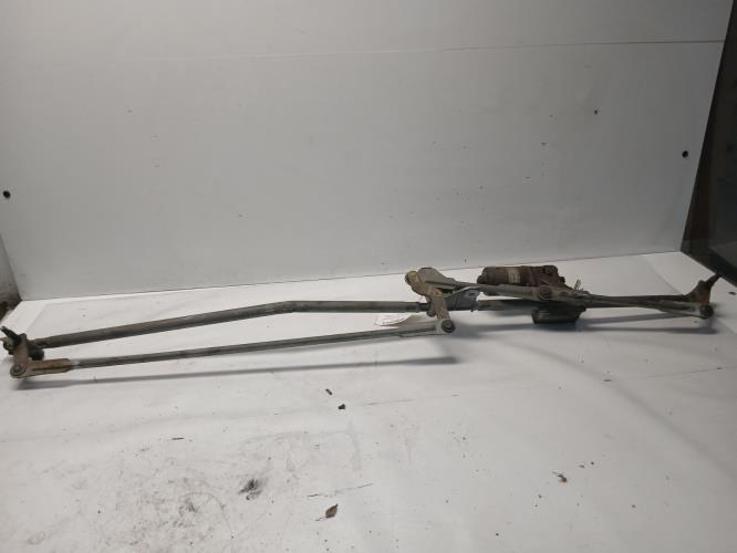 Moteur essuie glace avant -...