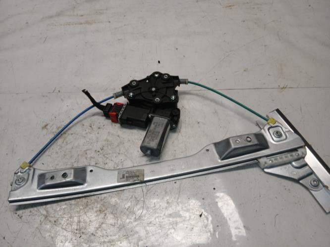 Leve vitre electrique avant...