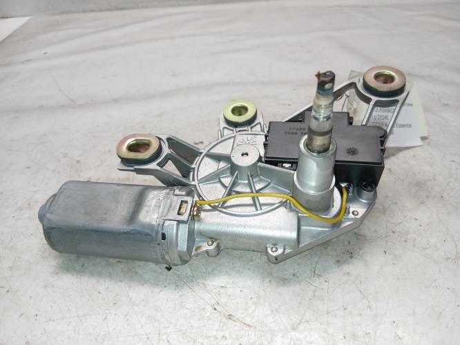 Moteur essuie glace arriere...