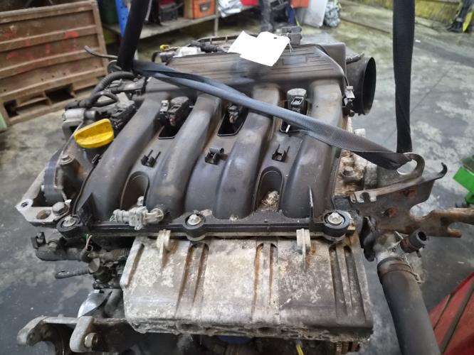 Moteur - RENAULT LAGUNA 2...