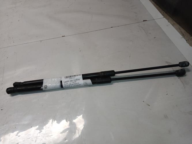Verin de coffre - AUDI A3 2...