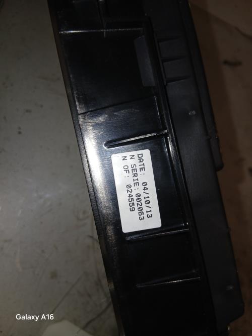 Compteur - RENAULT SCENIC 3...