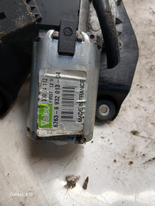 Moteur essuie glace arriere...