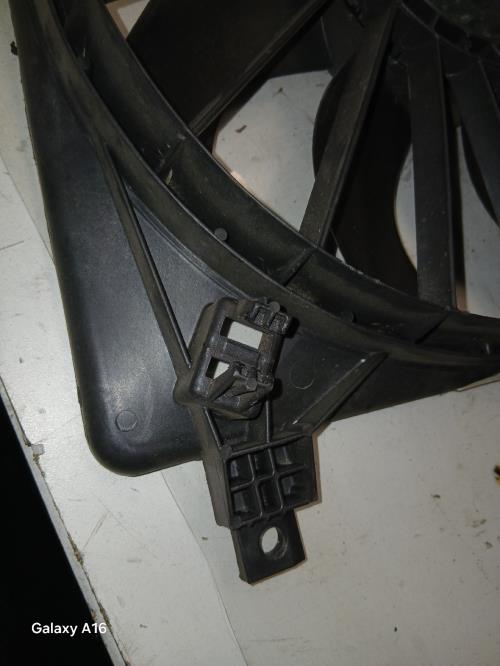 Moto ventilateur radiateur...