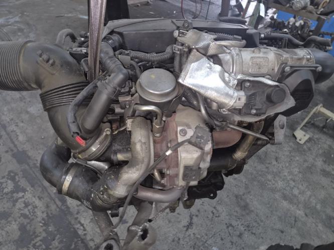Moteur - VOLKSWAGEN GOLF 5