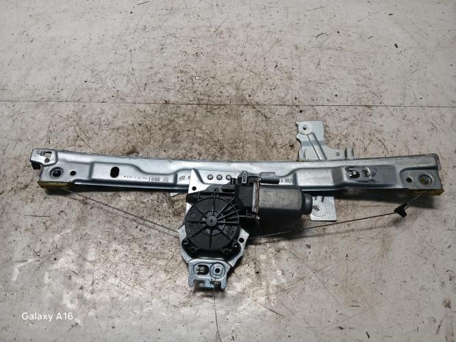 Leve vitre electrique avant...