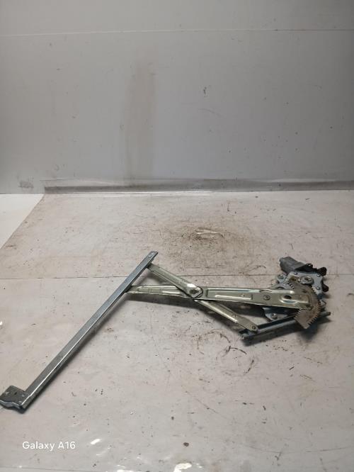 Leve vitre electrique avant...
