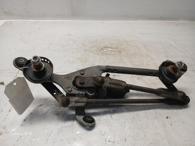 Moteur essuie glace avant -...