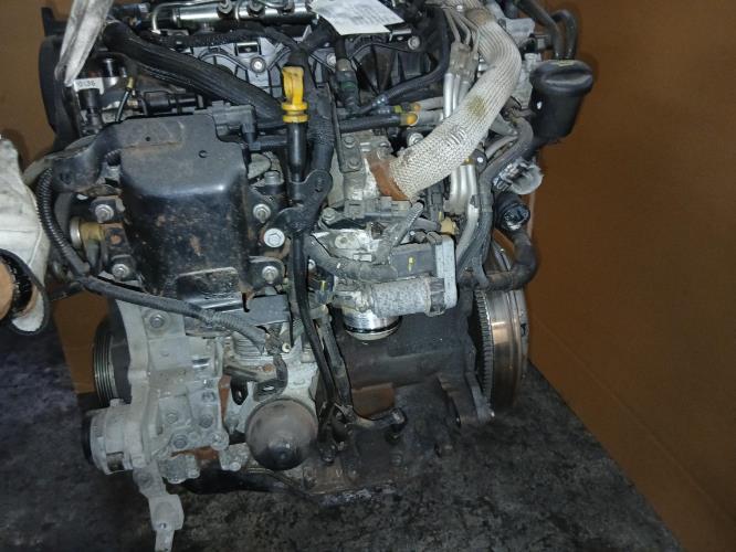 Moteur - PEUGEOT 407 PHASE 1